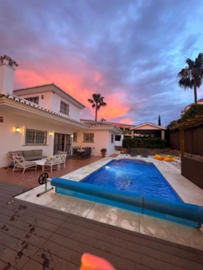 Lets in the Sun - Villa Costa del Sol